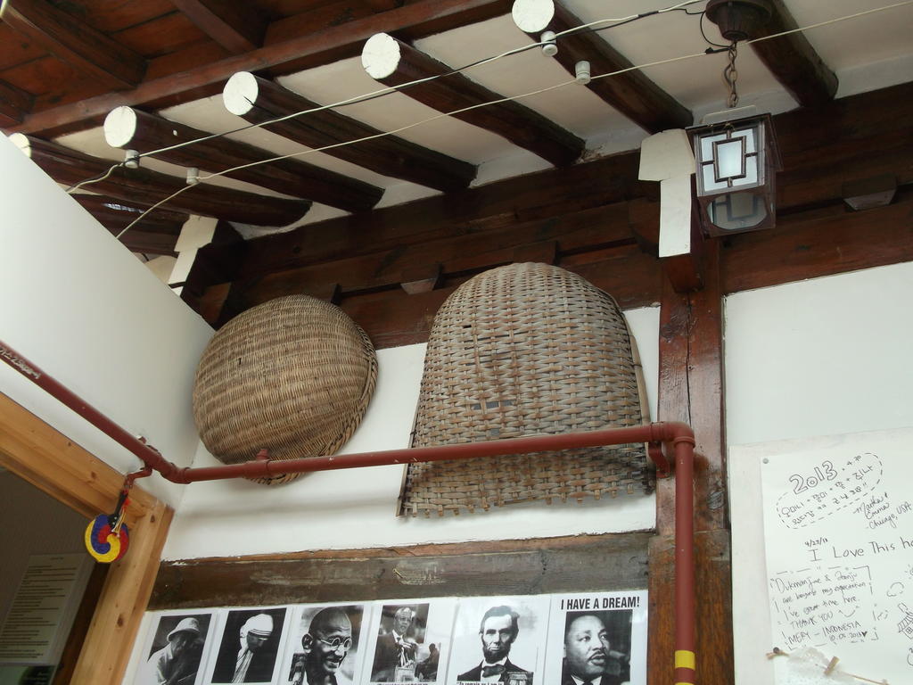 Hotel Dukmanjae à Jeonju Extérieur photo