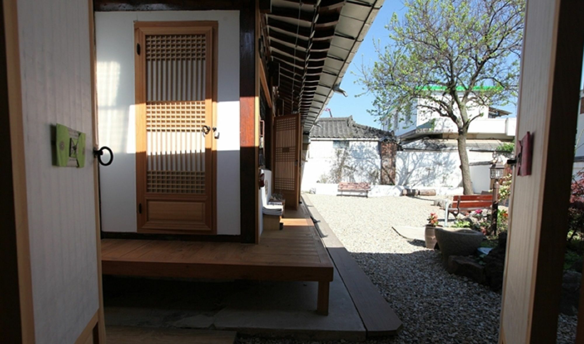 Hotel Dukmanjae à Jeonju Extérieur photo