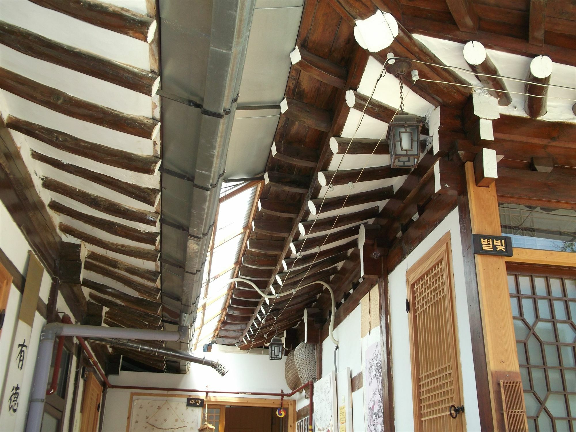 Hotel Dukmanjae à Jeonju Extérieur photo